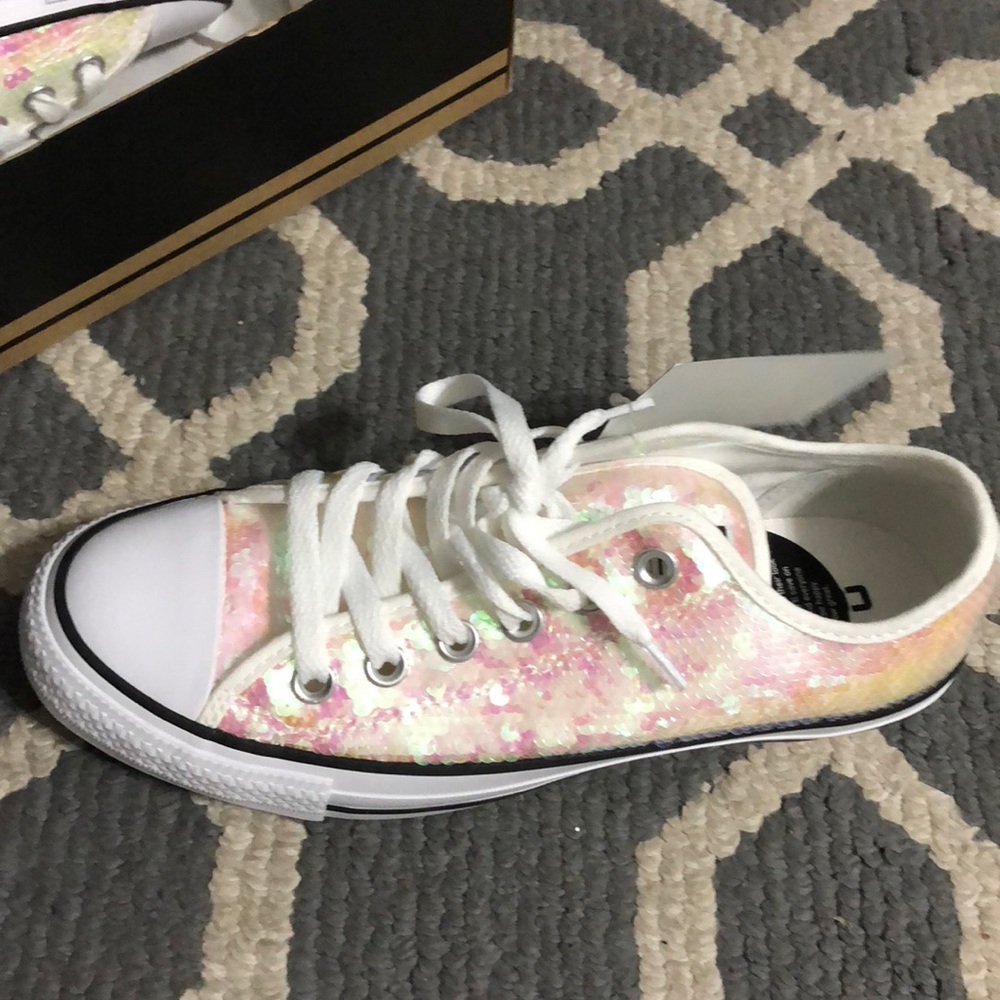 Sequined glitter Converse